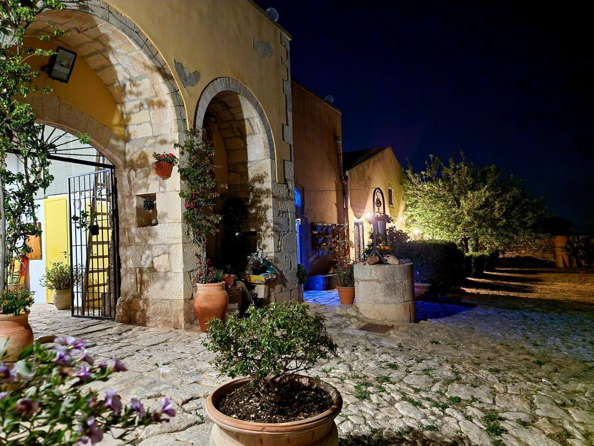 B&B Camemi - Antica Masseria Marina di Ragusa Exterior foto